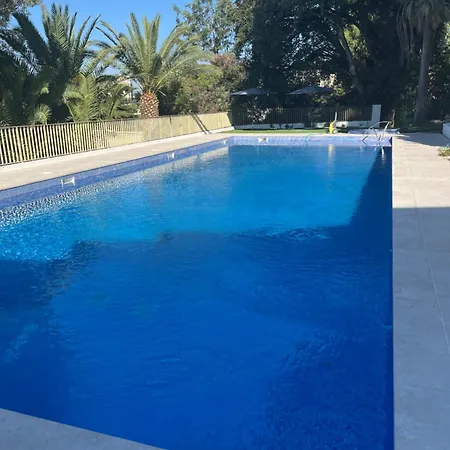 L'esterel Avec Piscine Et Grand Balcon Vue Apercu Cannes